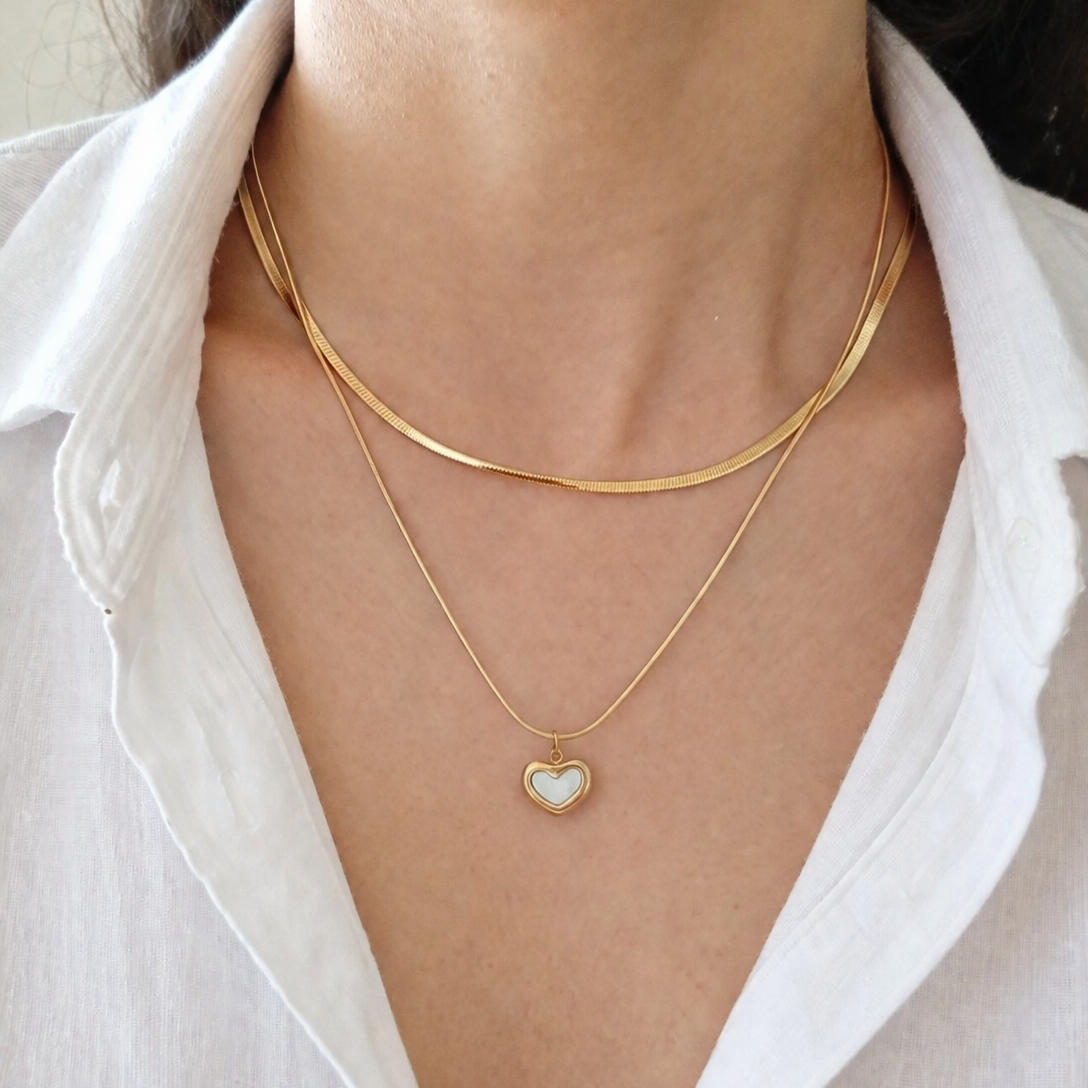 Collar doble corazón planchado dorado