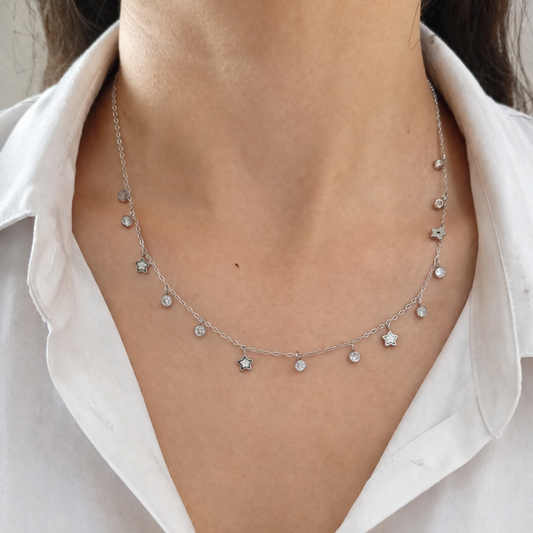 Collar estrellas y circulos con zirconia en plateado