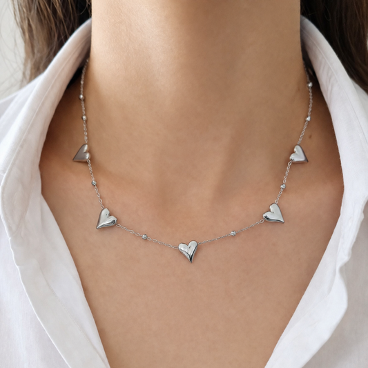 Collar corazón esferas plateado